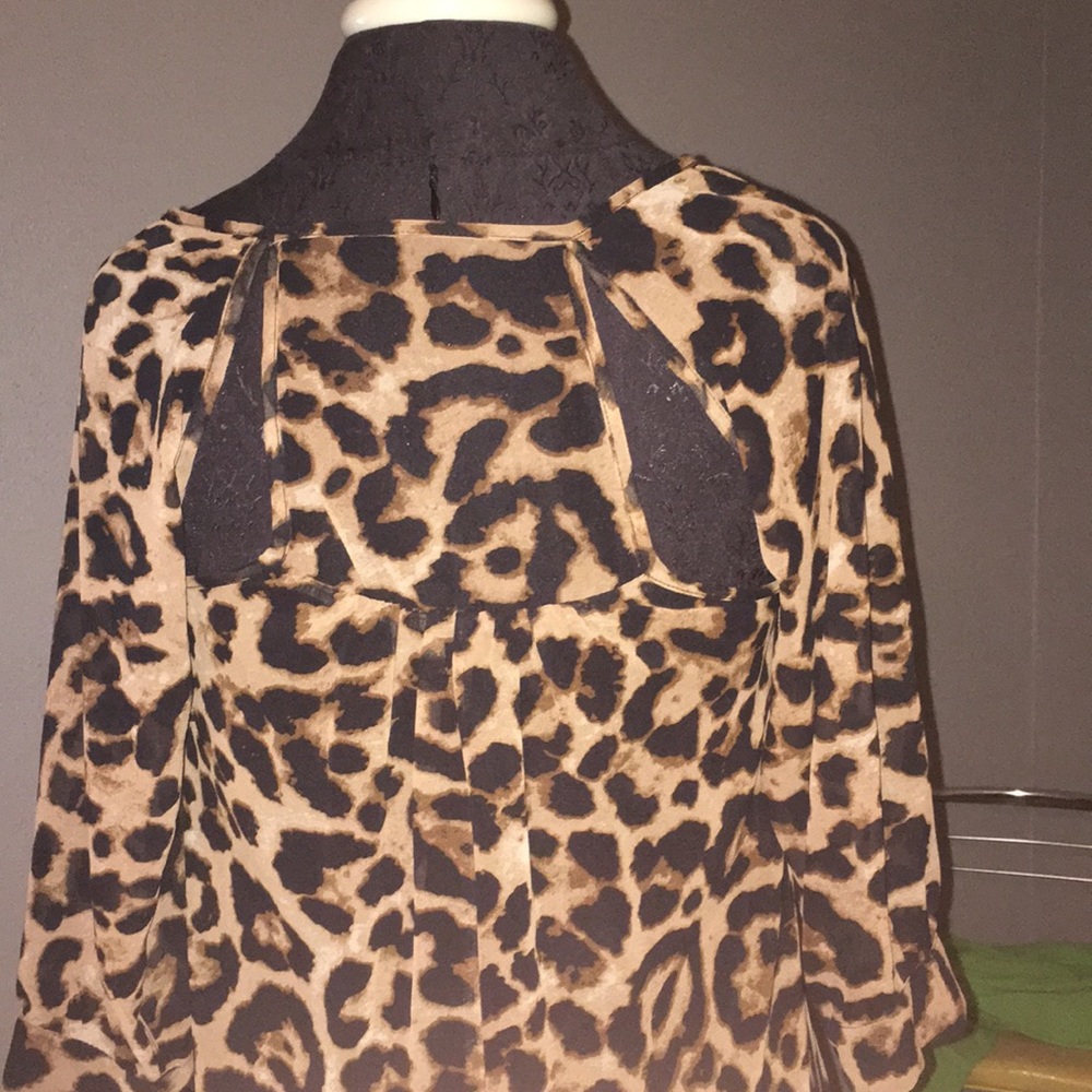 Dress - Picture 4 of 4